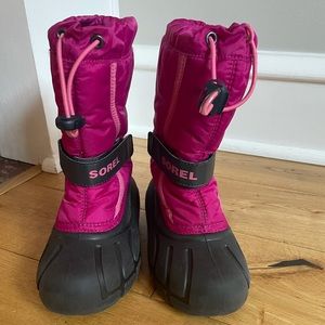 Sorel snow boots size 13
